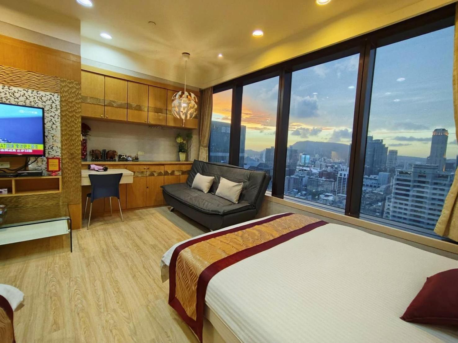 85 Cape Inn Kaohsiung Exterior photo